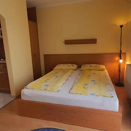 In - Balaton 43966 Apartamento